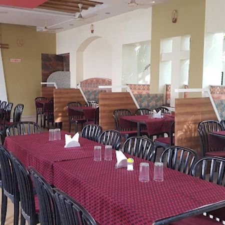 Hotel Rasraj , Dhule Εξωτερικό φωτογραφία